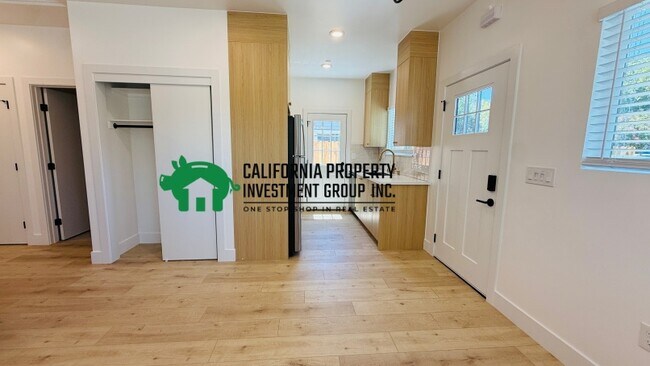 Foto del edificio - 4104 16th Ave