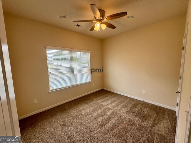 Foto del edificio - 2 Longleaf Cir