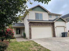 Building Photo - 2175 Mayfly St