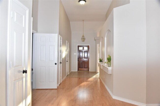 Foto del edificio - 19630 Tularosa Ln