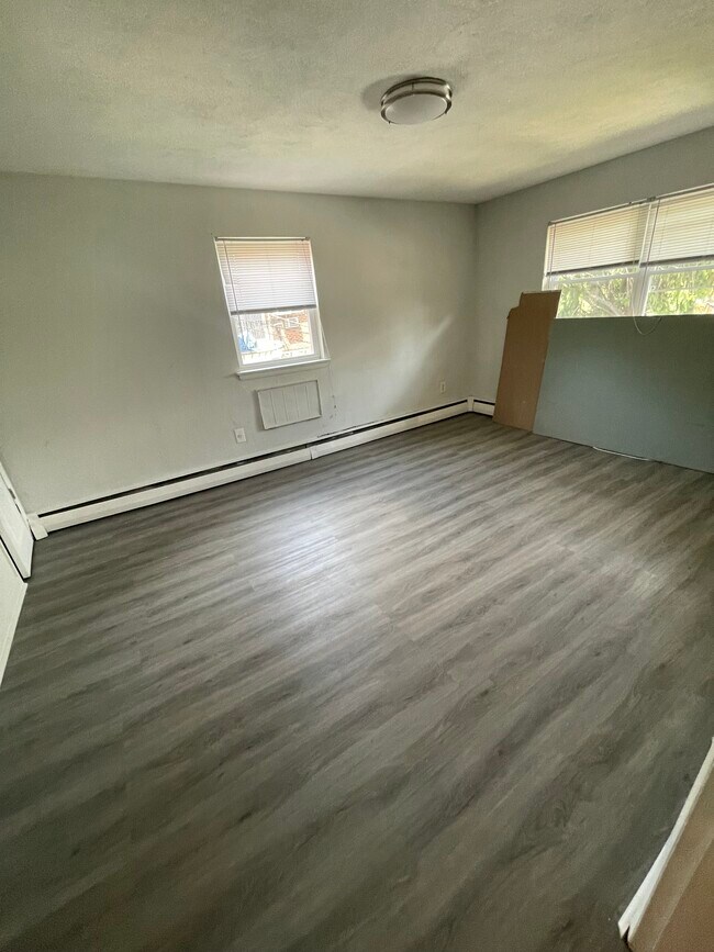 Cameo Court Apartments Glenolden, PA