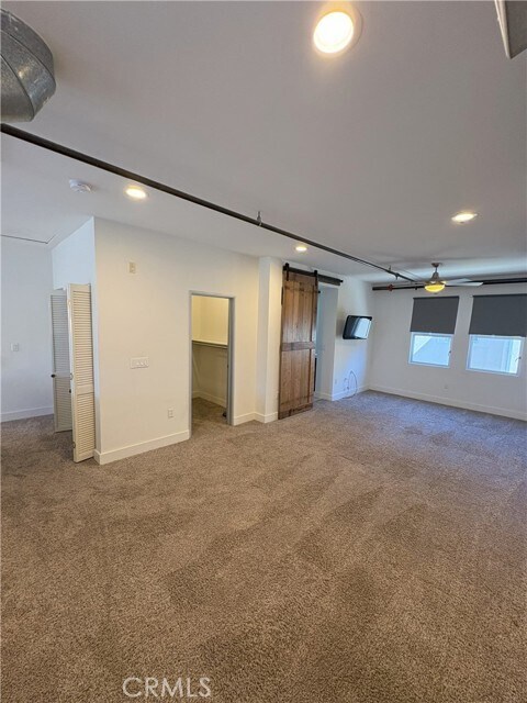 Foto del edificio - 920 E Santa Ana Blvd