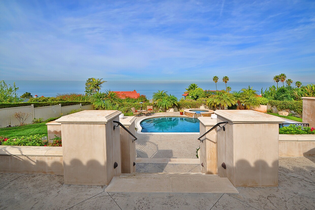 Foto principal - 1525 Chelsea Rd