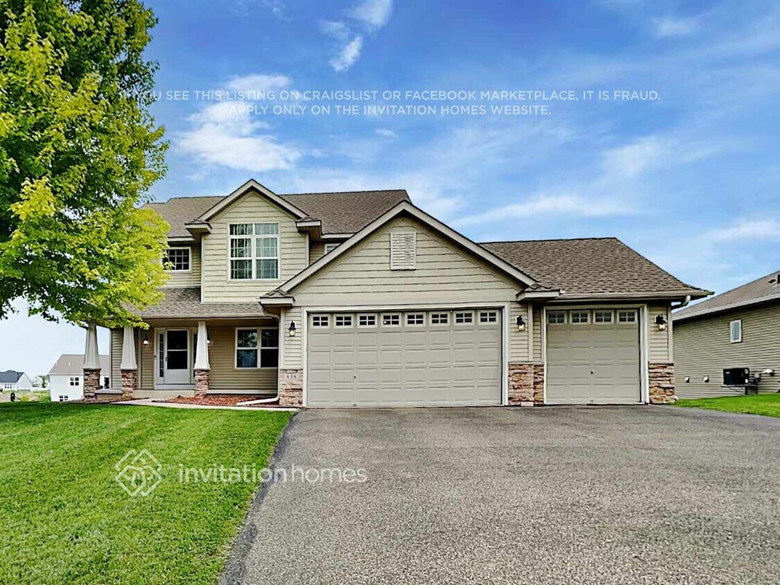 Foto principal - 838 Watertown Ave