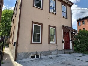Building Photo - 169 N Miller St