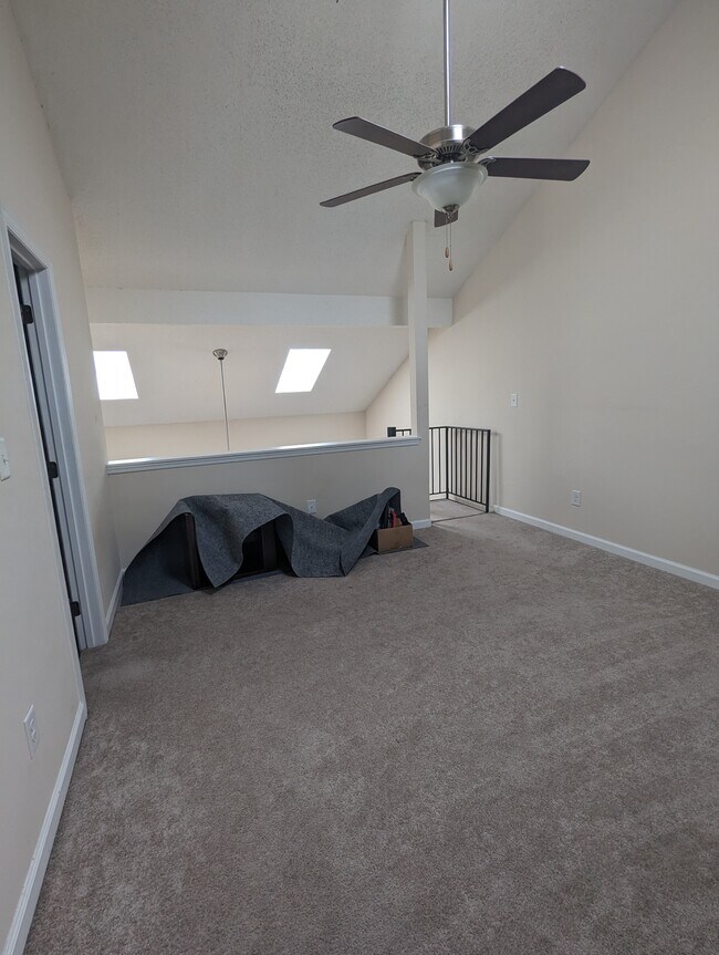 Building Photo - 510 Fairwood Lakes Dr