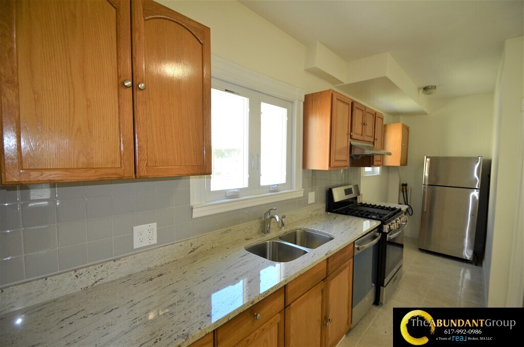 Foto principal - 57 Judson St