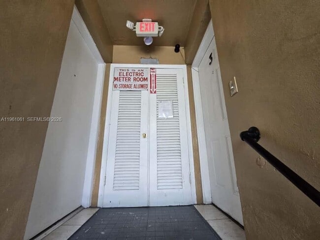 Foto del edificio - 2835 NW 22nd Ave