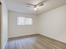 Foto del edificio - 1105 E 3rd Ave