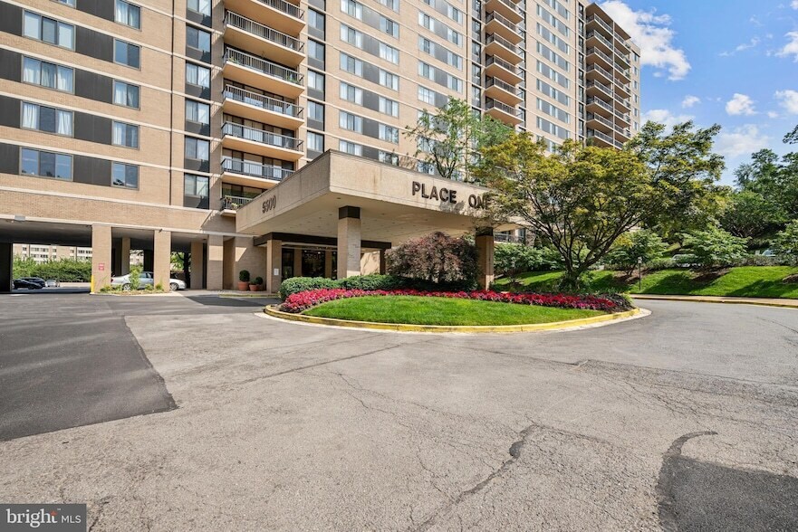 Foto principal - 5500 Holmes Run Pkwy