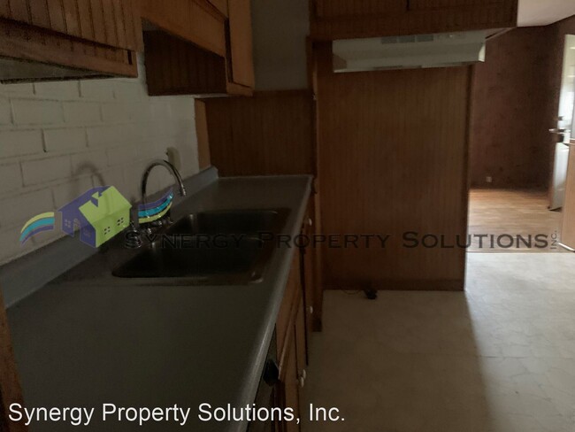 Building Photo - 2 br, 1 bath House - Manchester Rd 851