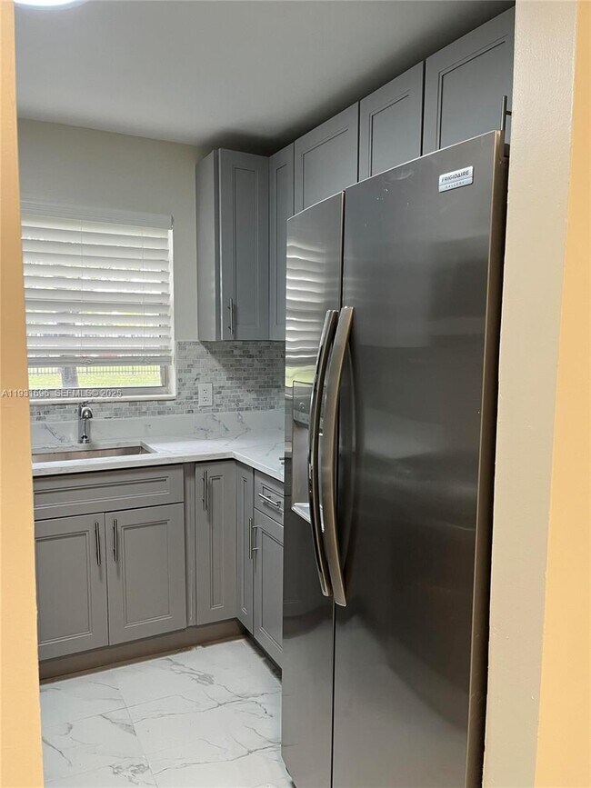 Foto del edificio - 2134 Lincoln St