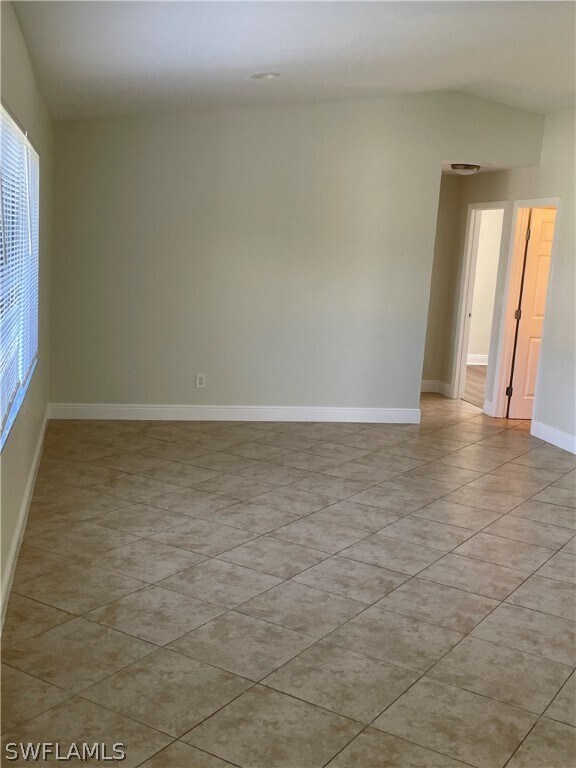 Foto del edificio - 426 SW 43rd Terrace
