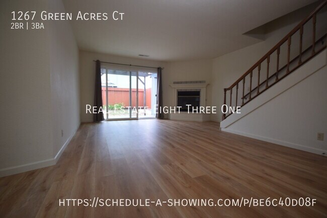 Foto del edificio - 1267 Green Acres Ct