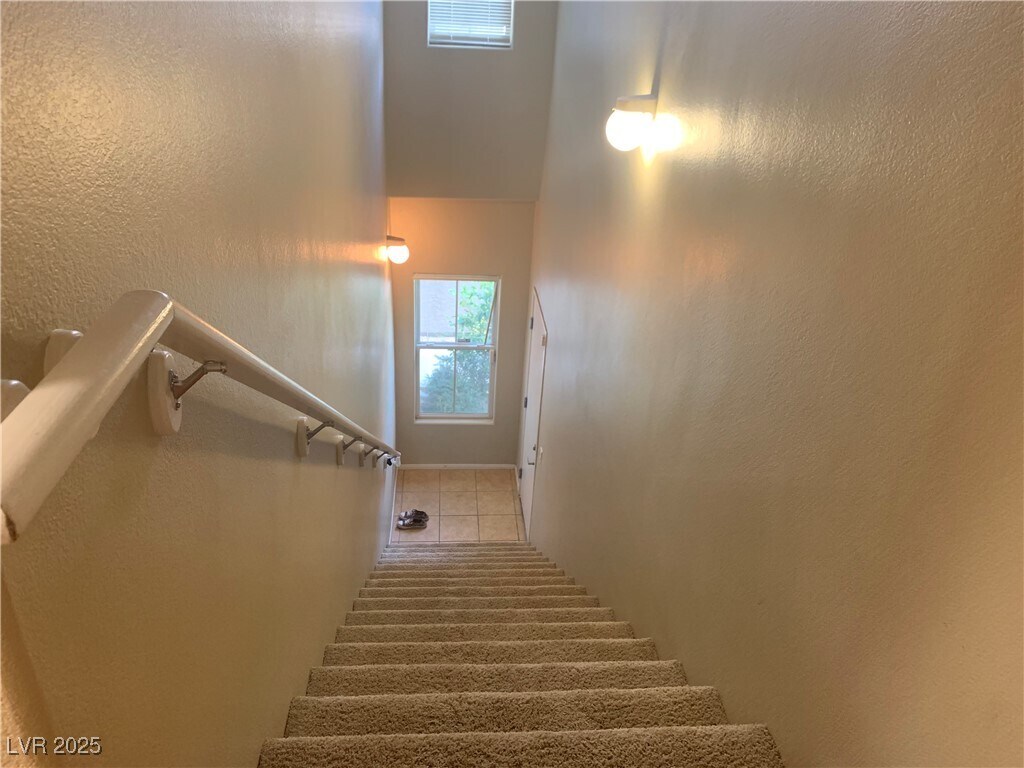 Building Photo - 11830 Portina Dr