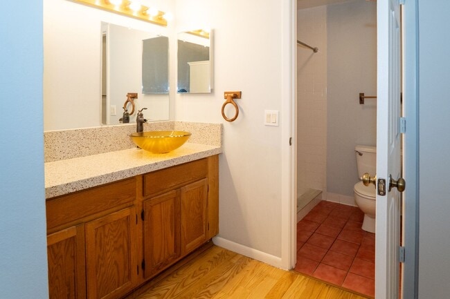 Building Photo - Comfortable Condo Living in St. Augustine ...