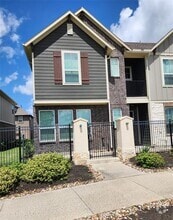 Building Photo - 9439 Towne Lake Pkwy