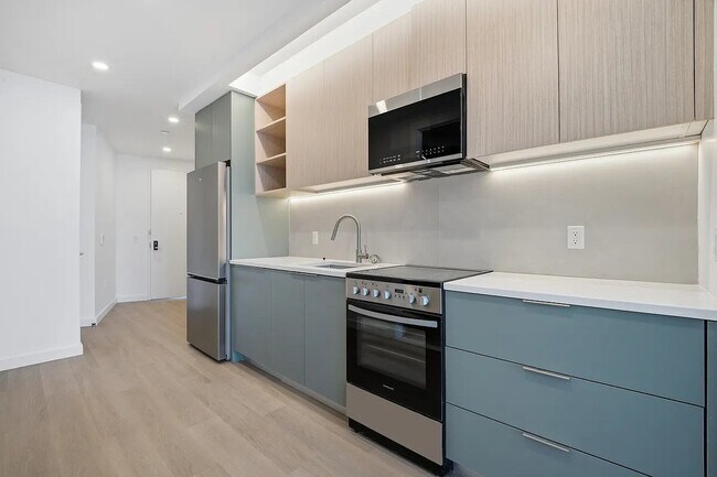 Foto del edificio - 2363 Bedford Ave