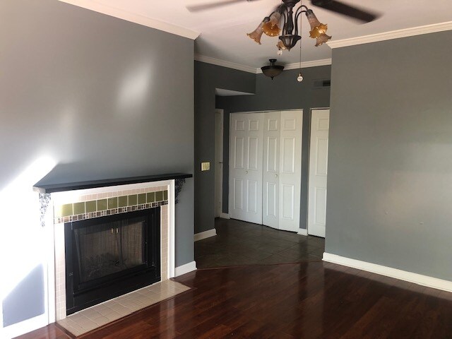Building Photo - 308 Meadows Cir