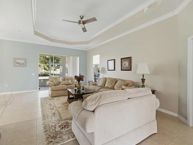 Foto del edificio - 8821 SW 82nd Court Rd