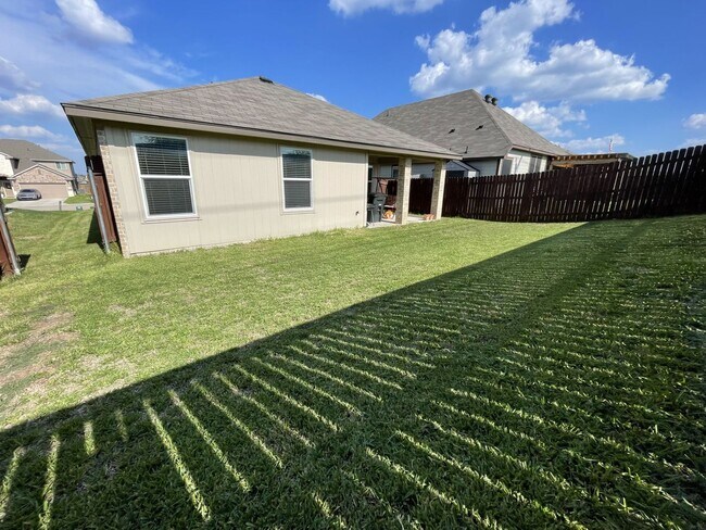 Foto del edificio - Beautiful 3 Bedroom House