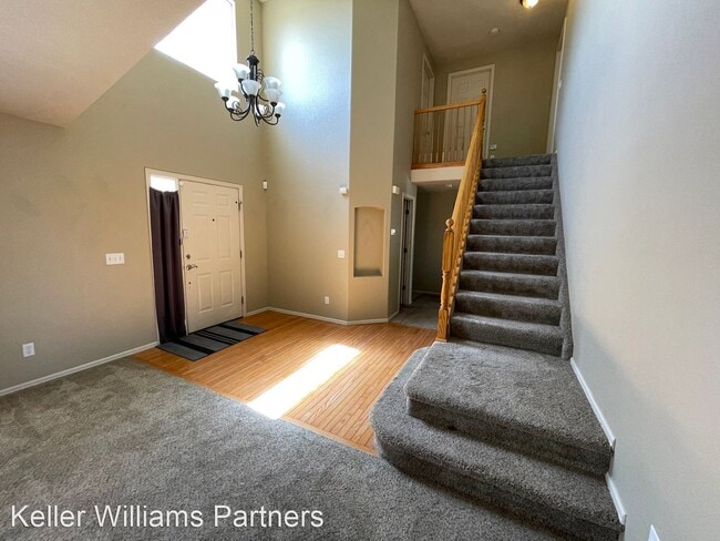 Foto del edificio - 5 br, 4 bath House - 8627 Tibbs Rd