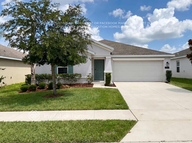 Building Photo - 3043 Blue Bonnet Ln