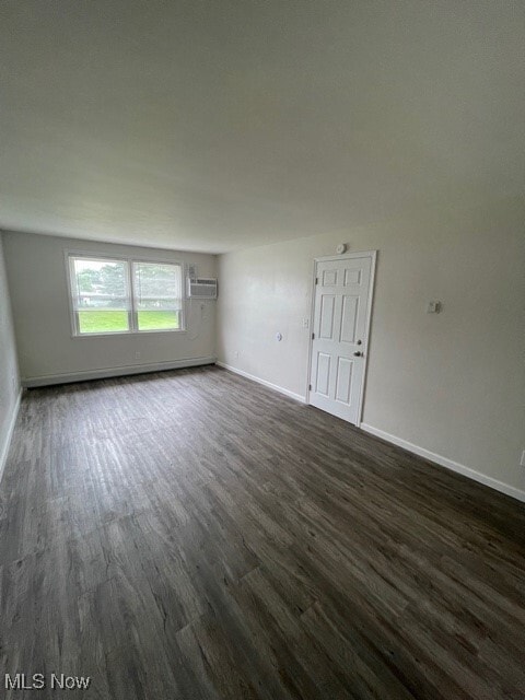 Foto del edificio - 402 Caroline Ave