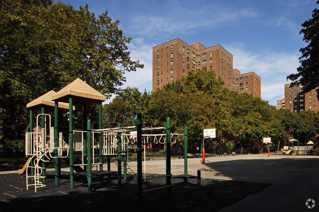 Riverton Square Apartments Alquileres En New York Ny Área De Juegos Para Niños Riverton Square Apartments