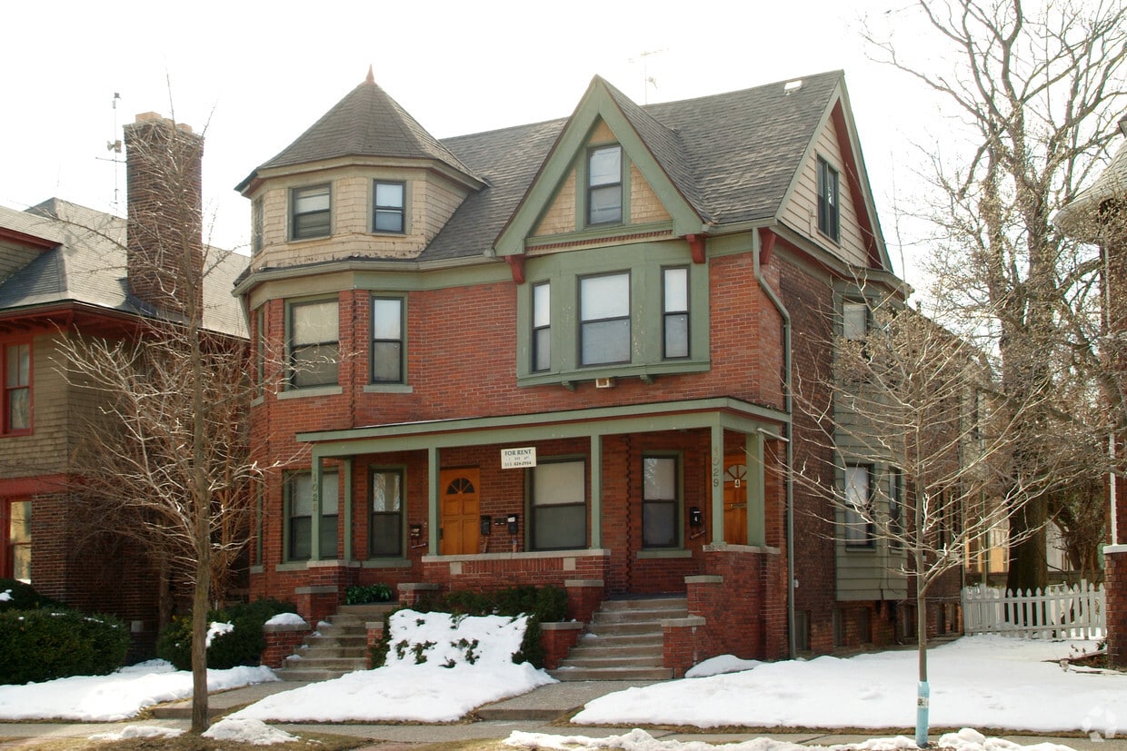 Building Photo - 1025-1029 Van Dyke St