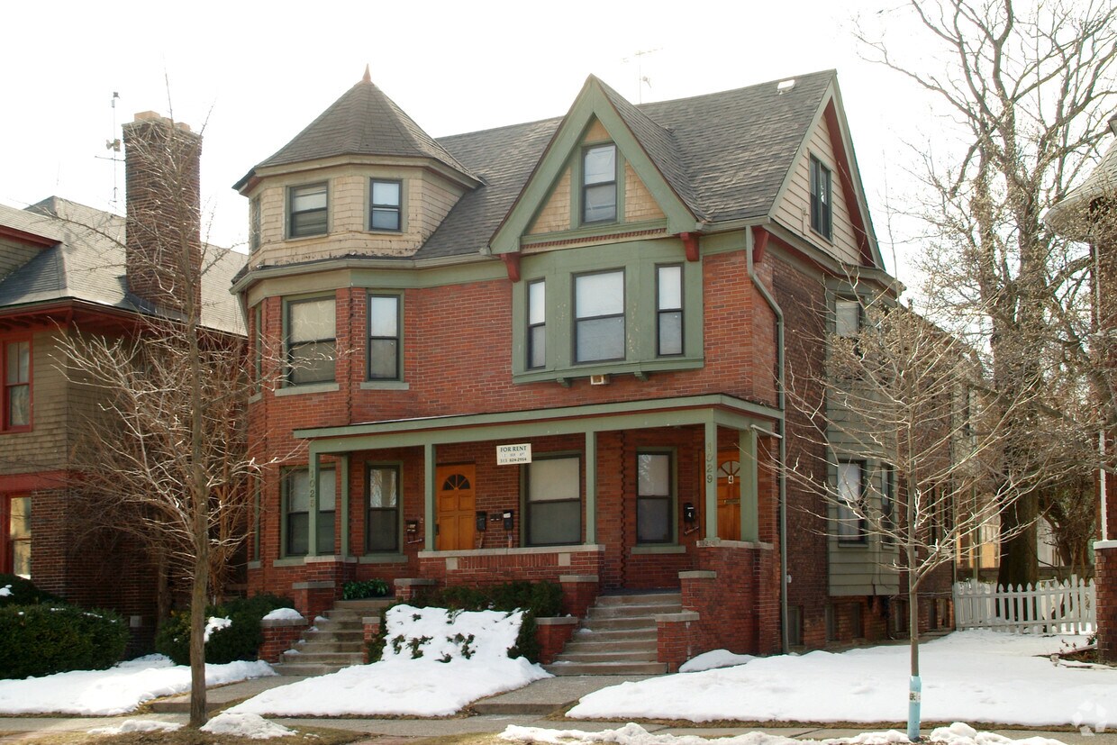 Foto del edificio - 1025-1029 Van Dyke St