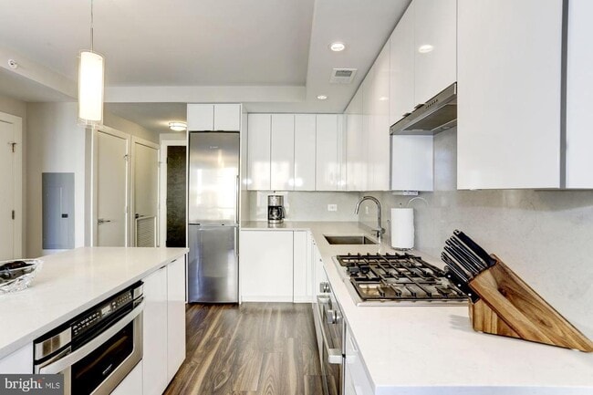 Foto del edificio - 1311 13th St NW