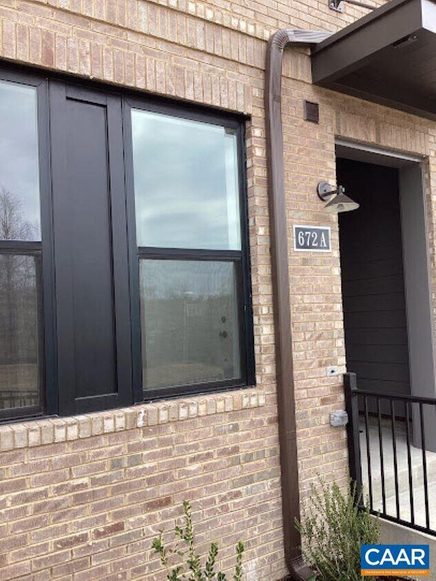 672 Noush Ct Unit A, Charlottesville, VA 22911 Condo for Rent in
