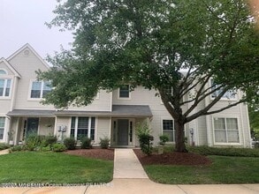 Building Photo - 248 Larchwood Ct