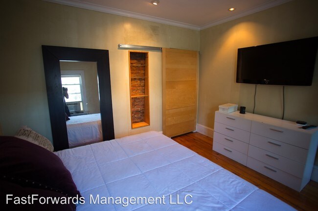 Foto del edificio - 4 White Street Pl