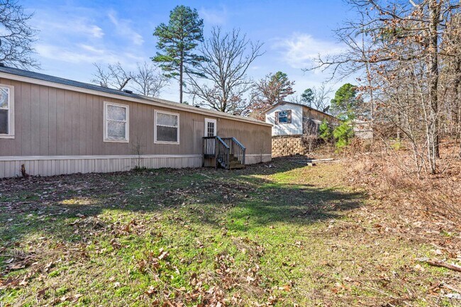 Foto del edificio - 15630 Country Walk Dr
