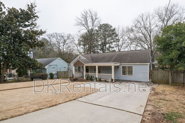 Photo - 1895 Flat Shoals Rd SE House