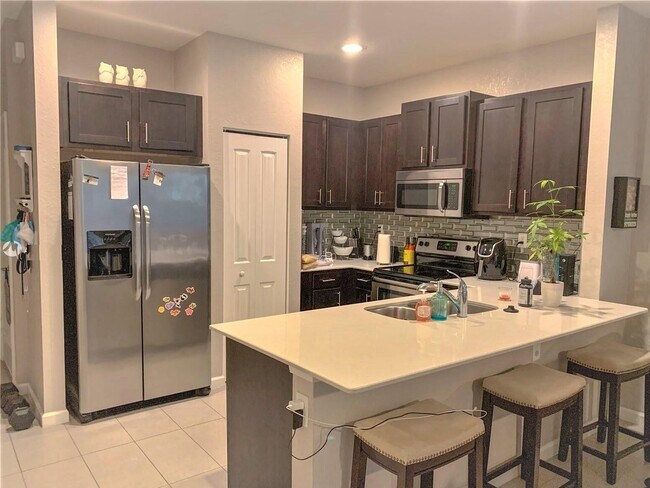 Foto del edificio - 4206 N Dixie Hwy