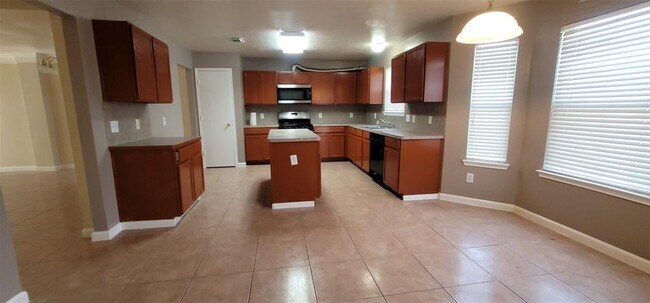 Foto del edificio - 9347 Eaglewood Spring Dr