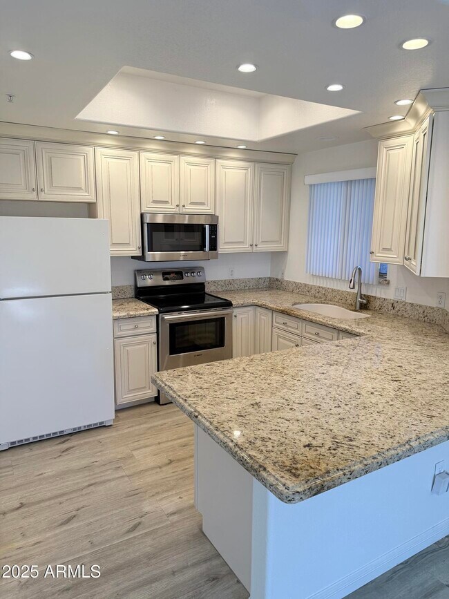 Foto del edificio - 11680 E SAHUARO Dr