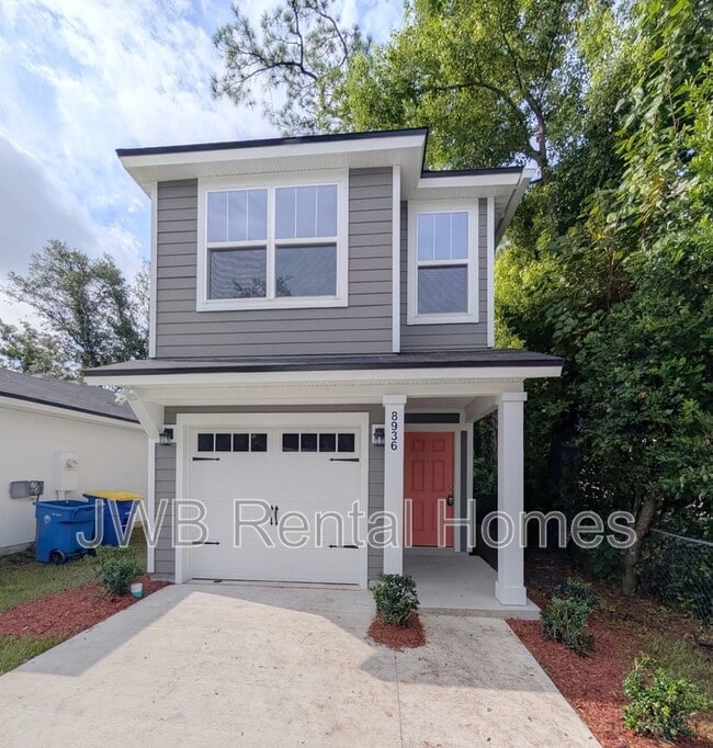 Building Photo - 8936 Cocoa Ave