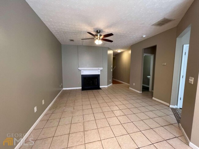 Building Photo - 6438 Portside Way