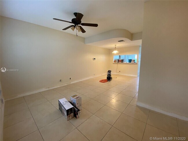 Foto del edificio - 8037 Sanibel Dr