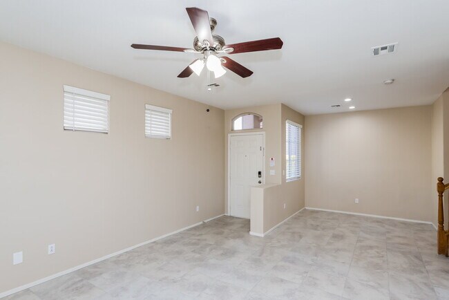 Building Photo - 481 Painted Sage Ct