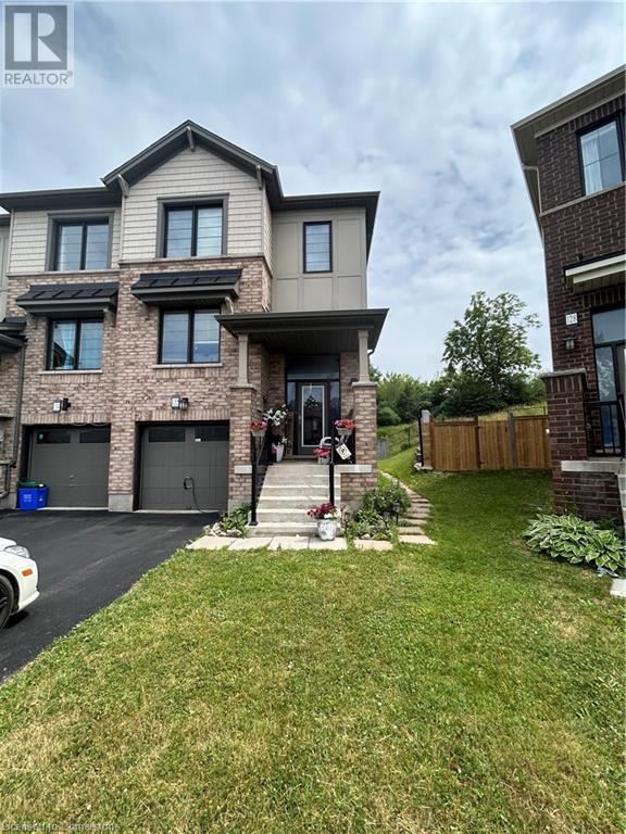 Building Photo - 132 Crafter Cres