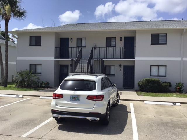 Front with designated parking - 1720 Murrell Rd