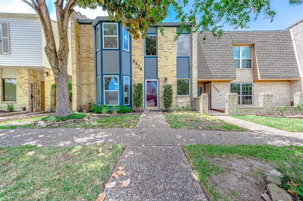 2470 Country Club Dr, Pearland, TX 77581 Condo for Rent in Pearland