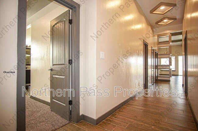 Foto del edificio - 12337 Desert Palms Ave
