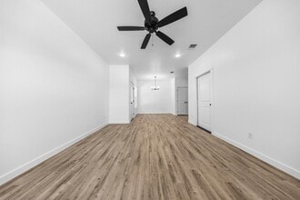 Building Photo - 5808 Cordillera Dr