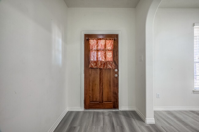 Foto del edificio - 520 West Fork
